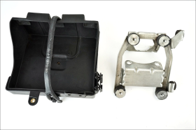 Ducati Monster S2R 1000 05 07 Original complete battery compartment support