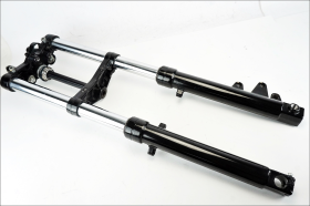 Moto Guzzi V7 Stone 12 15 forcella con piastre originale