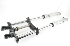 Honda Transalp XL 700 V ABS 07 13 forcella con piastre originale