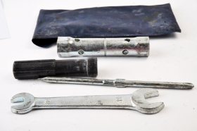 KYMCO PEOPLE S 125 21 25 borsetta utensili con utensili originale