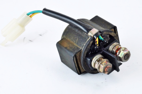 KYMCO K-XCT 300 12 17 Original starter relay switch