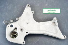 Piaggio Beverly 300 i.e. 10 16 piastra supporto marmitta originale