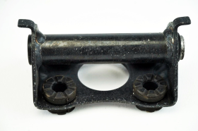 SUZUKI GSX-R750 08 10 Original fuel tank bracket with rubber grommets