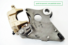 Honda Hornet 600 2005 2006 pinza posteriore con supporto originale pasticche nuove originale C-17 3C 2 MAE 3 C 2