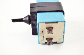 Vespa PX 150 2010 2017 Original turn signal relay