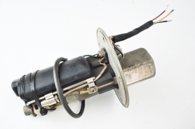 SUZUKI GSX R 600 K1 K2 K3 original internal fuel pump 15100-35F20 UC-T30SU13 3315