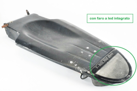 SUZUKI GSX R 600 750 K1 K2 K3 Aftermarket MAD DOCTOR'S undertray with integrated LED headlight