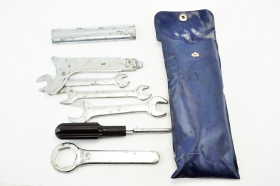 HONDA HORNET 600 1998 2002 borsetta utensili con utensili originale
