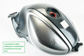 SUZUKI GLADIUS SFV 650 2009 2015 serbatoio benzina completo di carene laterali originale YA